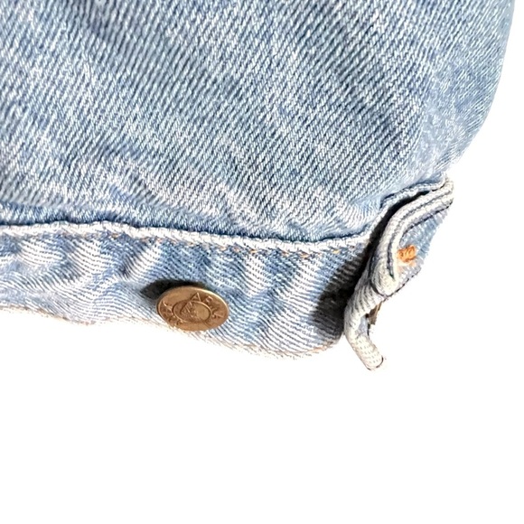 1990's Giorgio Armani Jeans Light Blue Denim Jacket size L  *read* - Picture 9 of 10